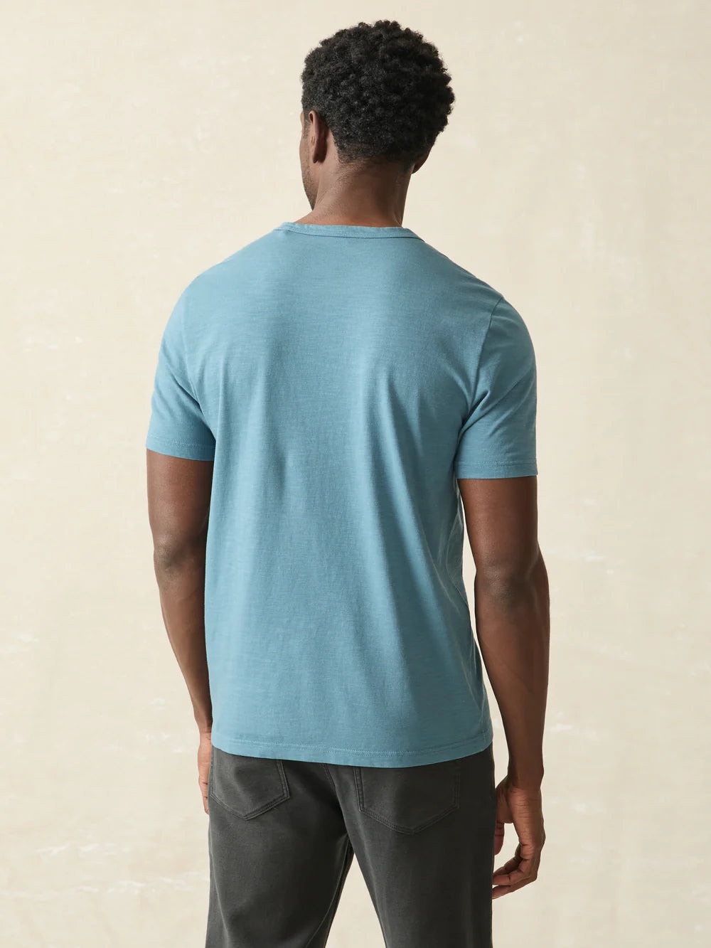 Faherty Sunwashed Pocket Cotton Mens T-Shirt - Picture 2 of 7